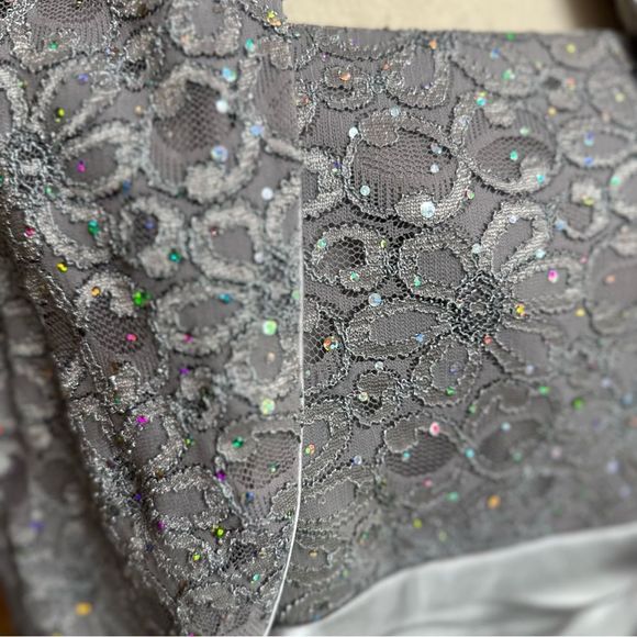 Silver R&M Collection Dress with Jacket 16 - Picture 5 of 12